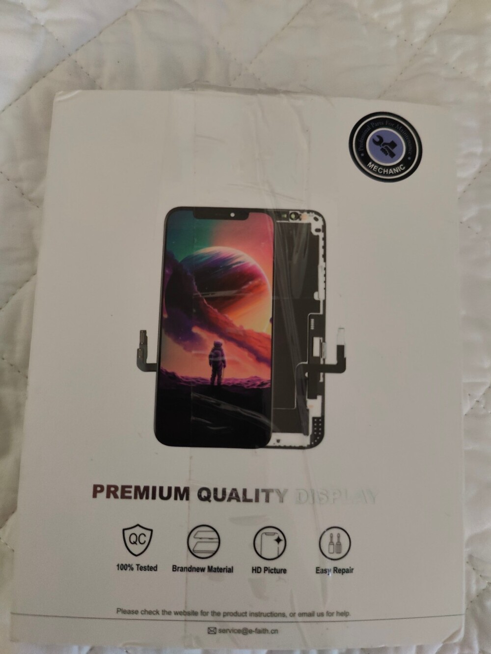 Replacement OLED screen assembly for an iPhone 11 Pro Max